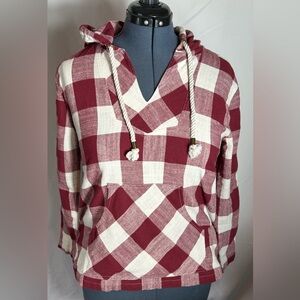 Ladies Size Small Pullover